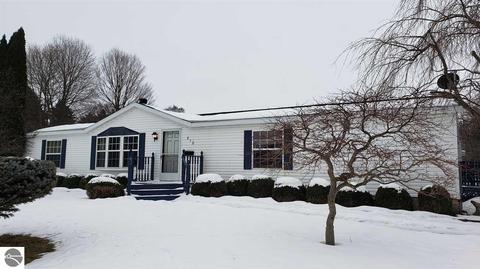 810 Ely St, Alma, MI 48801 photo 1