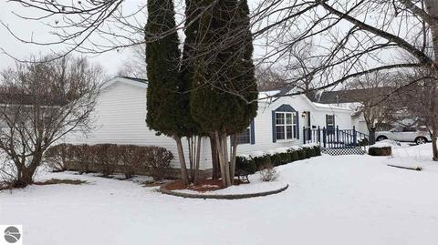 810 Ely St, Alma, MI 48801 photo 5