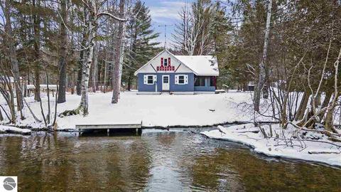 Grayling Mi Recently Sold Homes 237 Sold Properties Movoto