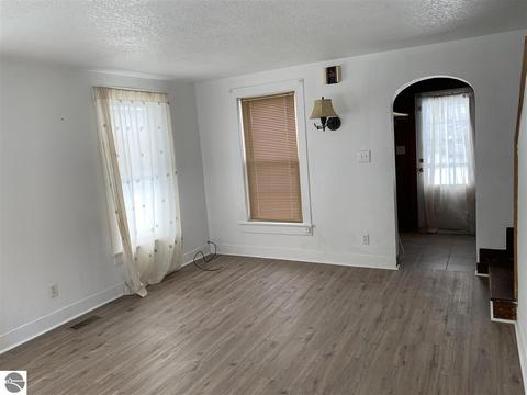 419 S Main, Ithaca, MI 48847 photo 13