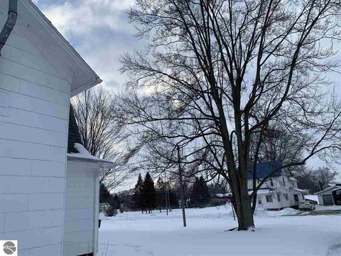 419 S Main, Ithaca, MI 48847 photo 18
