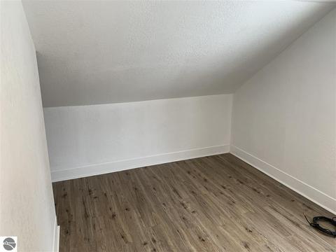 419 S Main, Ithaca, MI 48847 photo 10