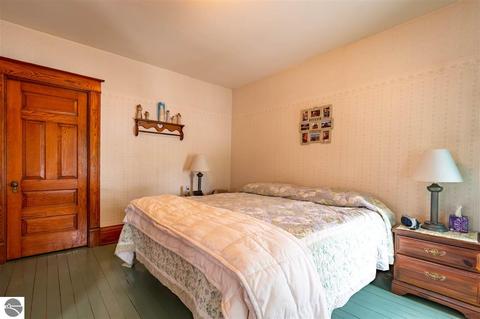 124 E Wright Ave, Shepherd, MI 48883 photo 23