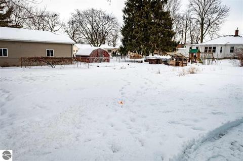 124 E Wright Ave, Shepherd, MI 48883 photo 69