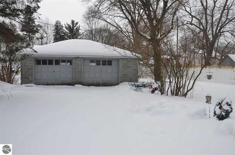 314 Andre, Mount Pleasant, MI 48858 photo 4