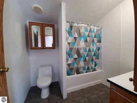 2485 W Rainbow, Mcbain, MI 49657 photo 8