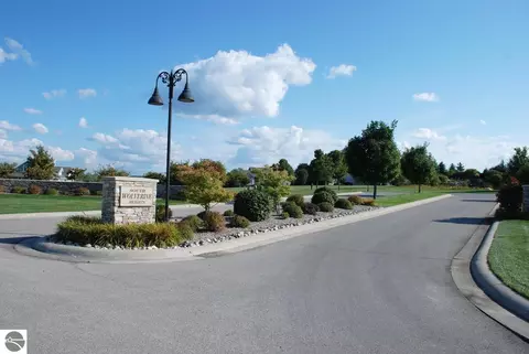 22 Wolverine Dr, Williamsburg, MI 49690 photo 3