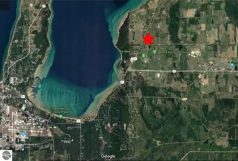 22 Wolverine Dr, Williamsburg, MI 49690 photo 13