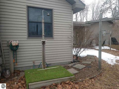 126 N Huron, Au Gres, MI 48703 photo 26