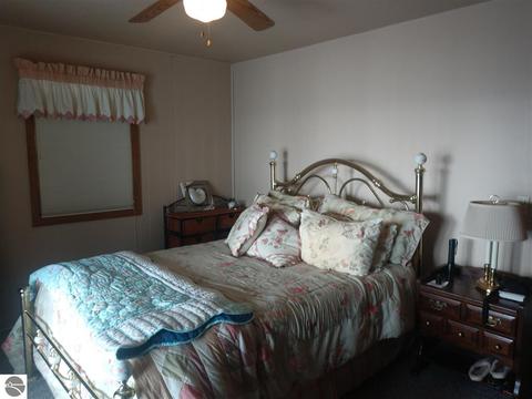 126 N Huron, Au Gres, MI 48703 photo 21