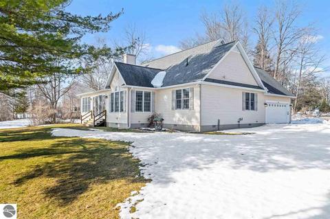 9453 Ray Ave, Grayling, MI 49738 photo 34