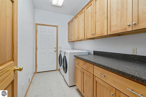 9453 Ray Ave, Grayling, MI 49738 photo 30