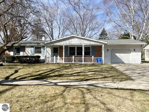 229 Fleming Dr, Alma, MI 48801 photo 1