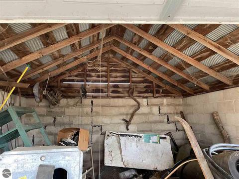 652 W M-61, Standish, MI 48658 photo 33