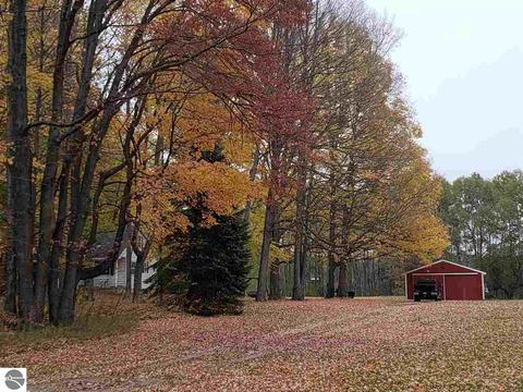 1082 Wiltse Rd, Lupton, MI 48635 photo 8