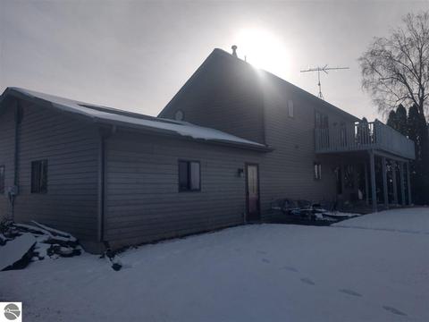 1910 E Riverside Dr, Au Gres, MI 48703 photo 3