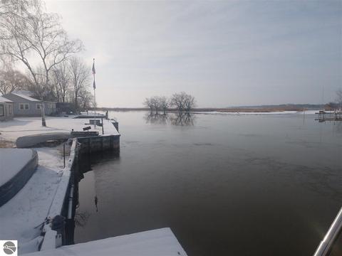 1910 E Riverside Dr, Au Gres, MI 48703 photo 9