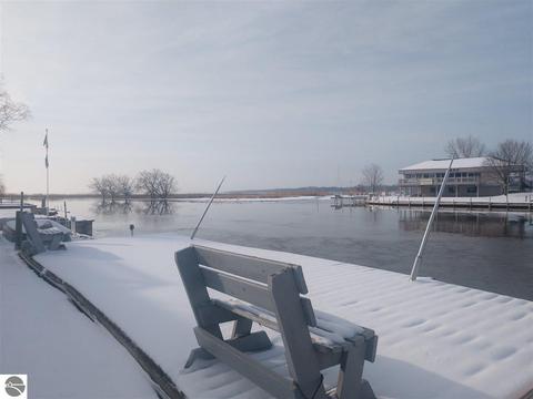 1910 E Riverside Dr, Au Gres, MI 48703 photo 4