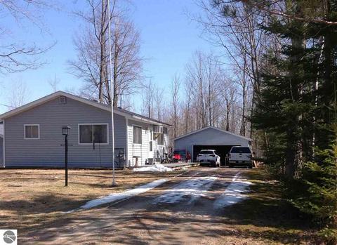 2912 Maple, Hale, MI 48739 photo 1