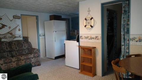 162 N Huron, Au Gres, MI 48703 photo 4
