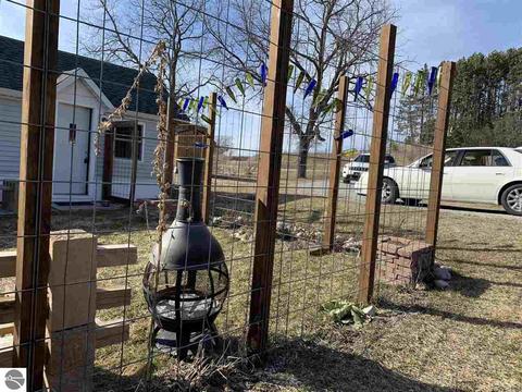 8040 E 12 Rd, Manton, MI 49663 photo 13