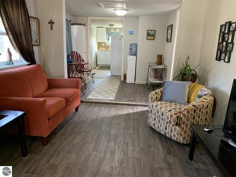 8040 E 12 Rd, Manton, MI 49663 photo 3