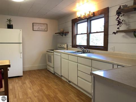 9200 W Geers Rd, Mcbain, MI 49657 photo 10