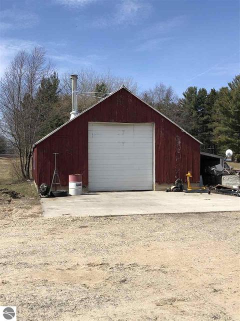 9200 W Geers Rd, Mcbain, MI 49657 photo 5