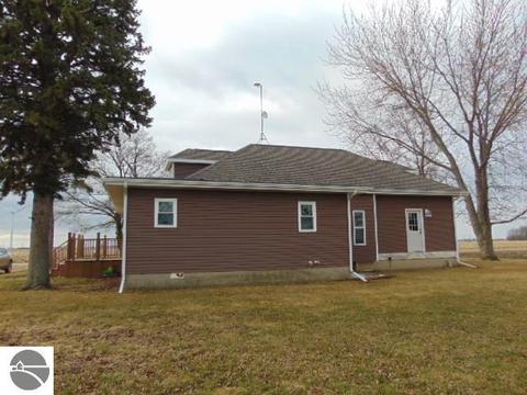 3569 E Polk Rd, Ithaca, MI 48847 photo 60