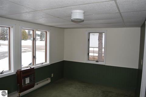 609 S Maple, Manton, MI 49663 photo 4
