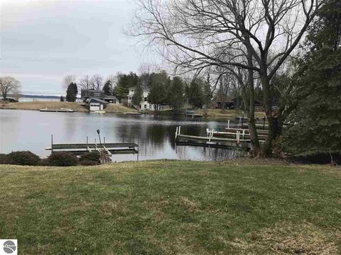 6642 E Harbor Dr, Elk Rapids, MI 49629 photo 11