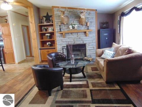 134 Grassmere Ct, Alma, MI 48801 photo 16