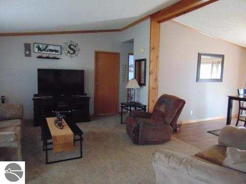 134 Grassmere Ct, Alma, MI 48801 photo 21