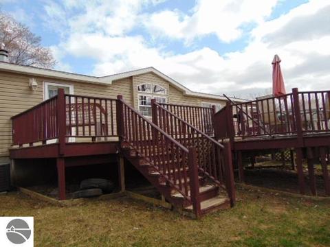 134 Grassmere Ct, Alma, MI 48801 photo 6