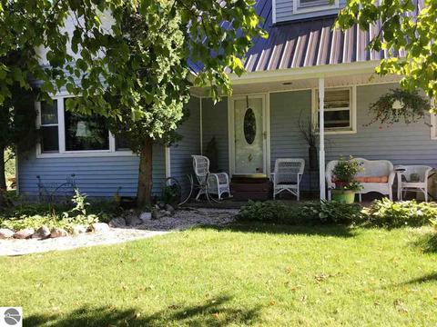 425 Grant Rd, Germfask, MI 49836 photo 5