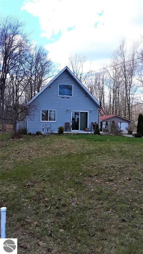 315 N Huron Rd, Au Gres, MI 48703 photo 1