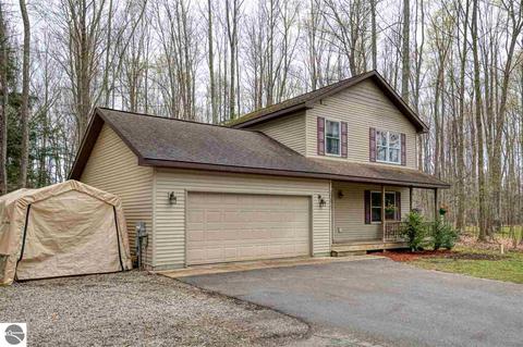 10877 Dylan Dr, Interlochen, MI 49643 photo 46