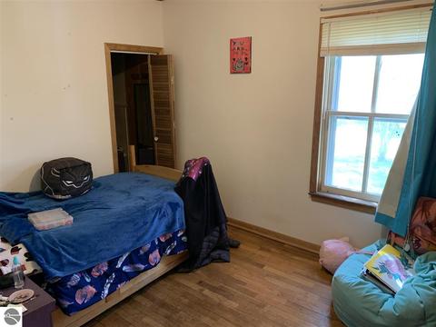 205 S Ithaca St, Ithaca, MI 48847 photo 16