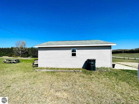 2487 E 16 Rd, Manton, MI 49663 photo 23