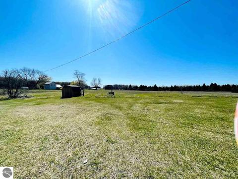 2487 E 16 Rd, Manton, MI 49663 photo 19