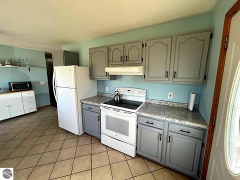 2487 E 16 Rd, Manton, MI 49663 photo 35