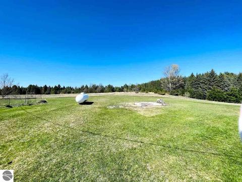 2487 E 16 Rd, Manton, MI 49663 photo 12