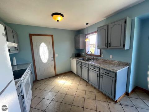 2487 E 16 Rd, Manton, MI 49663 photo 34
