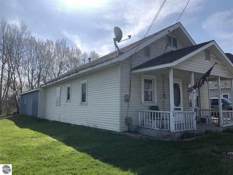 234 N Pine St, Mcbain, MI 49657 photo 1