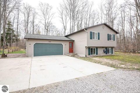 2548 E Birch Ct, Cedar, MI 49621 photo 21