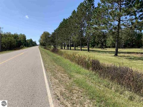 3585 Sage Lake Rd, Lupton, MI 48635 photo 3