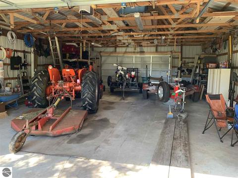 3585 Sage Lake Rd, Lupton, MI 48635 photo 8