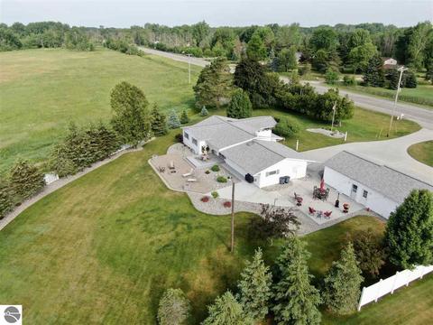 2118 E Huron, Au Gres, MI 48703 photo 5