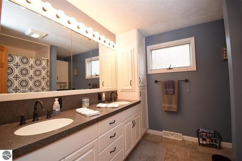 2118 E Huron, Au Gres, MI 48703 photo 53