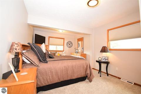 2118 E Huron, Au Gres, MI 48703 photo 29